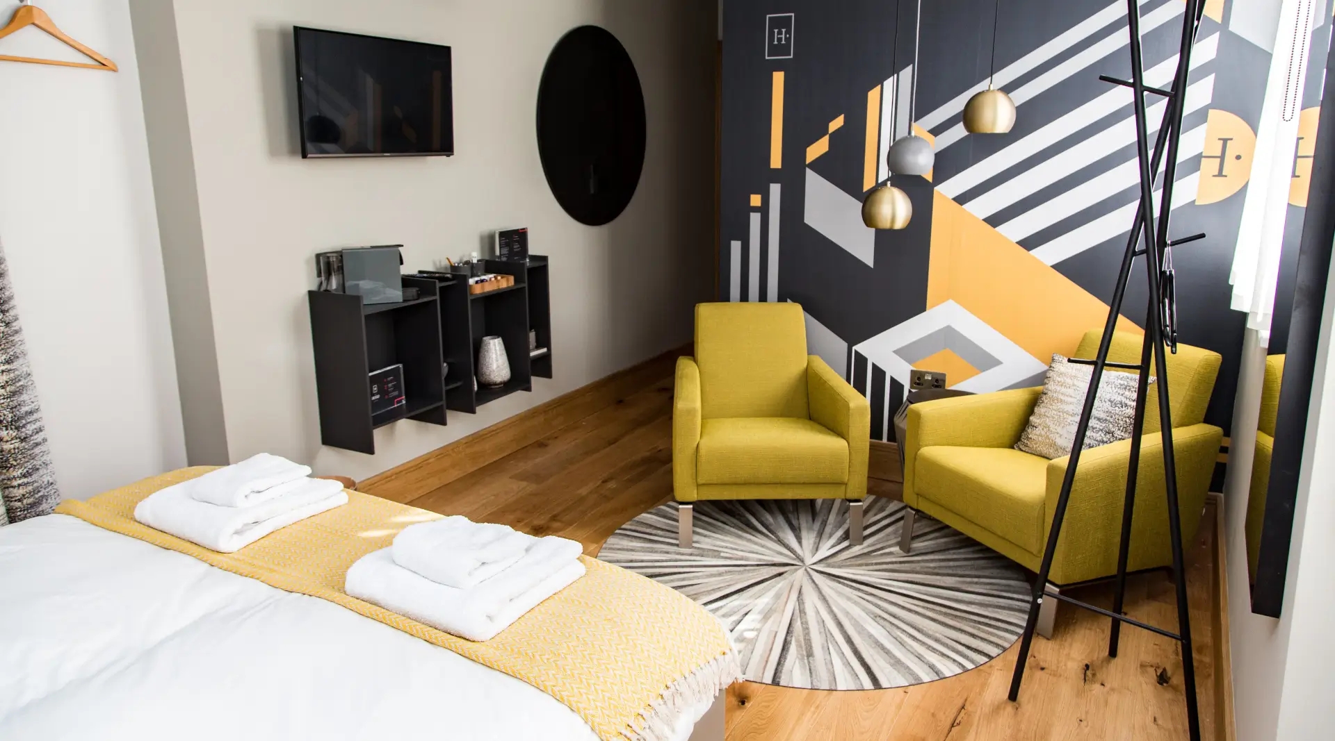 No. 4 King Junior Suite image